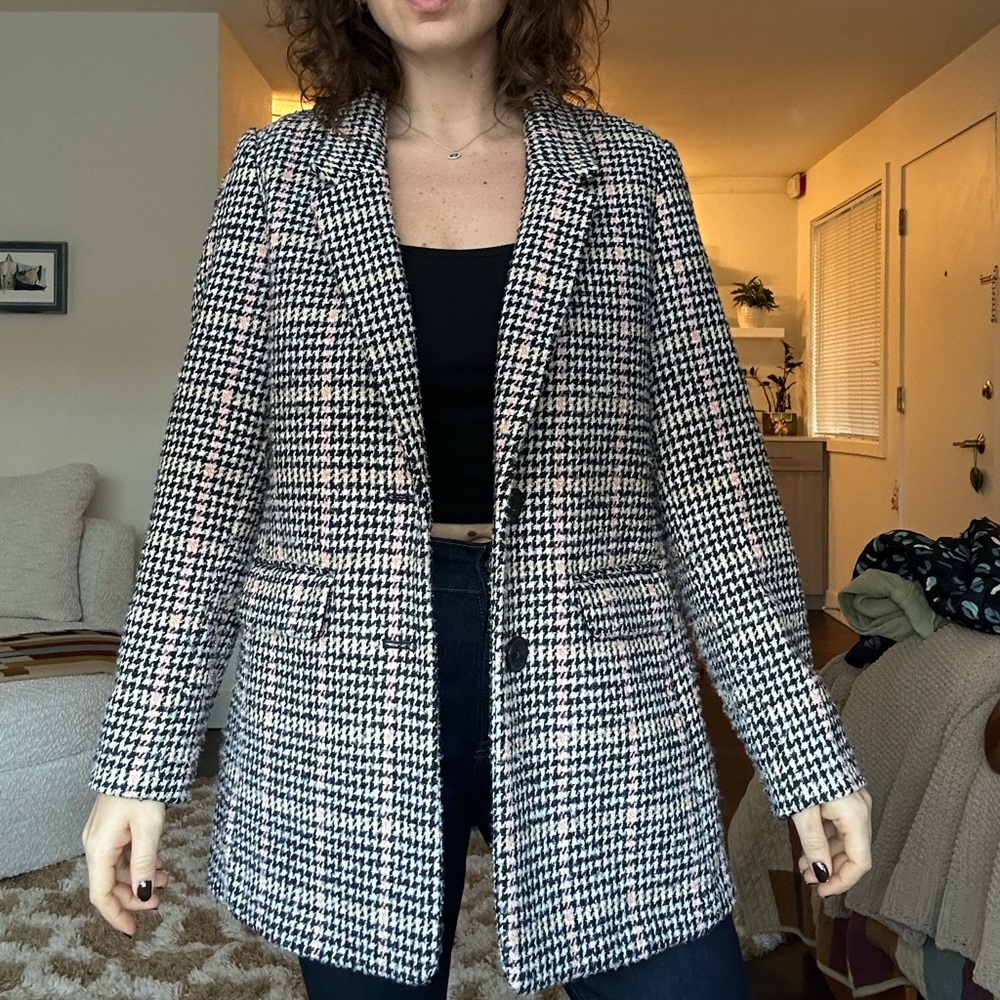 Women's Black and White Houndstooth Blazer
